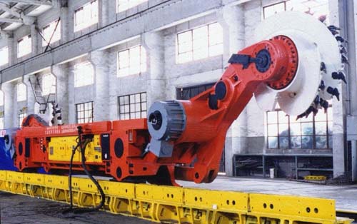 大修好的天地MG450/1020-QWD型，2010年出廠的采煤機(jī)一臺，可租可售