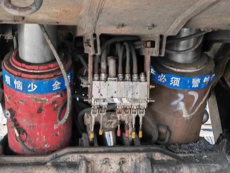 1695278060299174.jpg 二手液壓支架